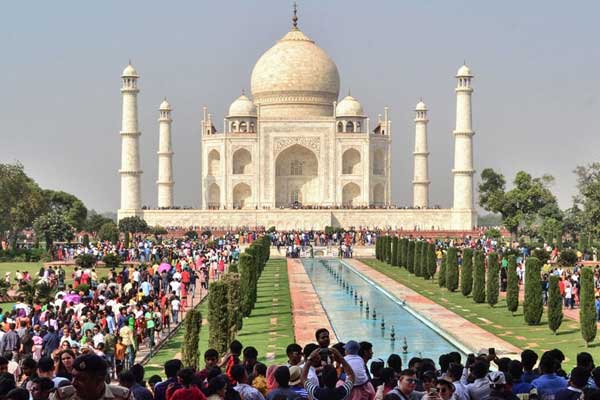 Taj-Mahal