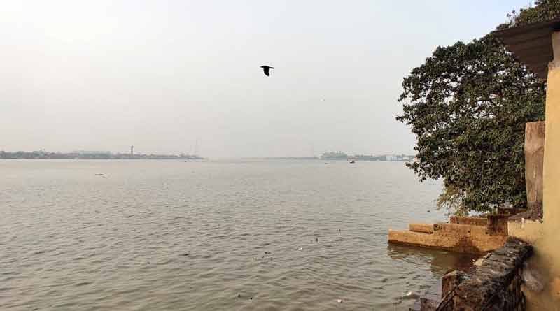 In the Ganges, 'friend' bacteria are being used to kill Coliform bacteria। Sangbad Pratidin