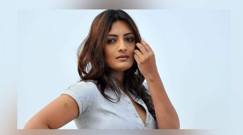 Ushasie Chakraborty Slams netizen with her new Facebook post