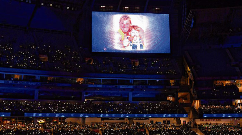 Stand of legendary cricketer Shane Warne unveiled, MCG crowd bids their hero an emotional farewell | Sangbad Pratidin