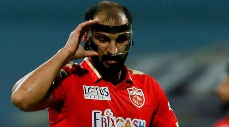 Netizens Talk About Rishi Dhawan's Face Mask | Sangbad Pratidin