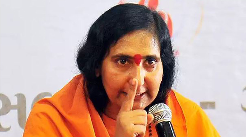 Sadhwi Ritamvara Tells Hindu Couples to Have Atleast Four Children | Sangbad Pratidin