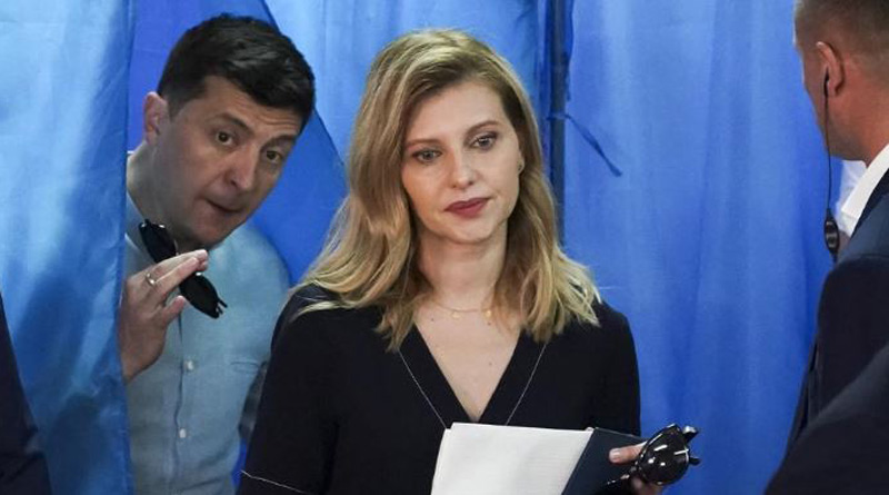 Zelenskyy’s wife Olena Zelenska says, war has not changed his husband। Sangbad Pratidin