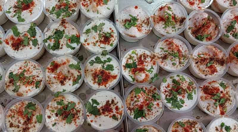 Burdwan enjoys new taste of rasogolla । Sangbad Pratidin
