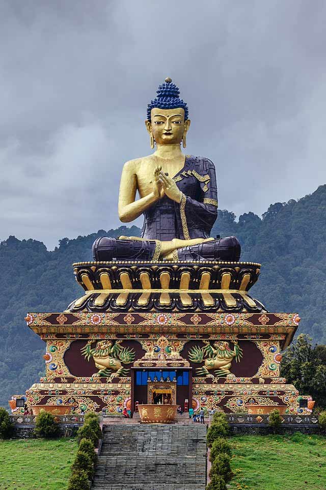 Gautama-Buddha-2