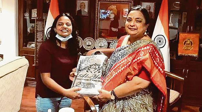 Former JNU student sold flowers, now enrolled for PhD in USA | Sangbad Pratidin
