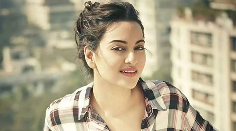 Sonakshi Sinha flaunts a ring, poses with a mystery man | Sangbad Pratidin