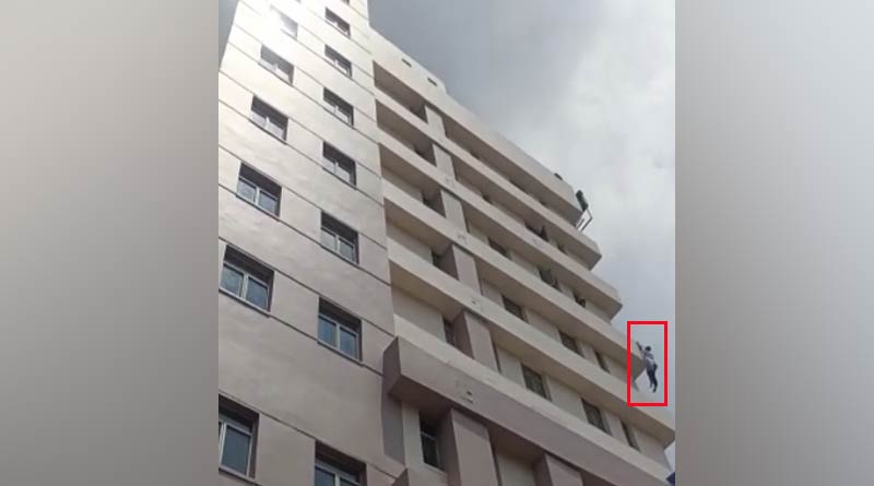 Man who jumped from Institute of Neurosciences Kolkata building grieving wife's death! | Sangbad Pratidin