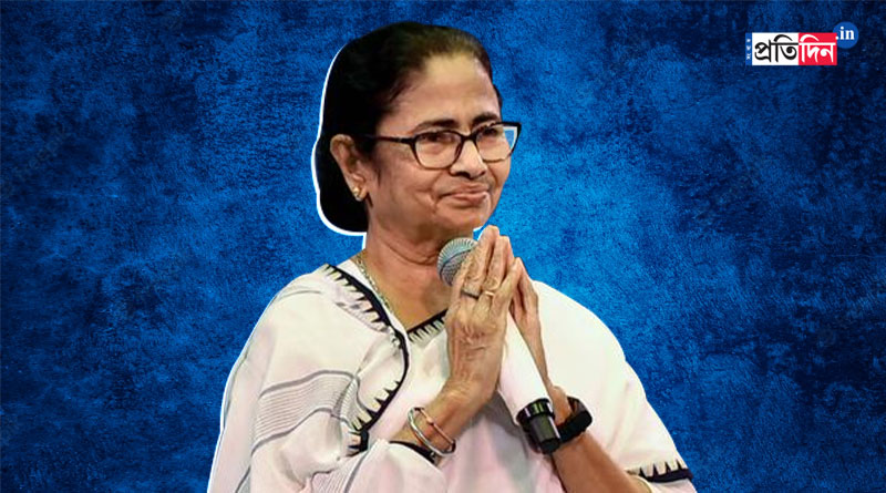Mamata Banerjee visited Bhowanipore Girls' School during Madhyamik exam | Sangbad Pratidin
