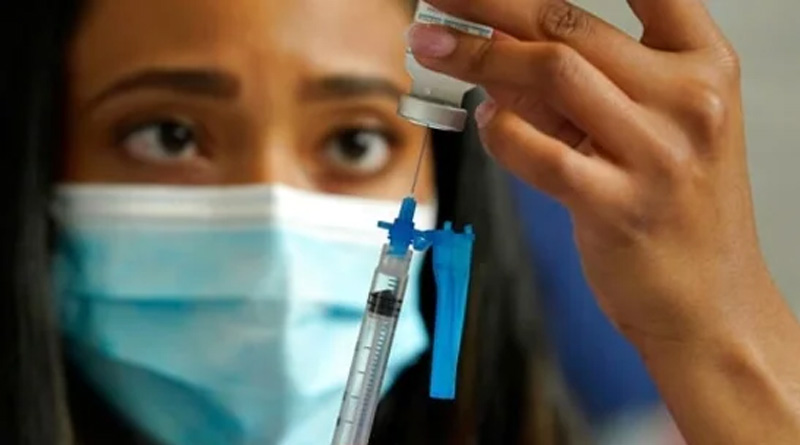 UK becomes first nation to approve Omicron vaccine made by Moderna | Sangbad Pratidin