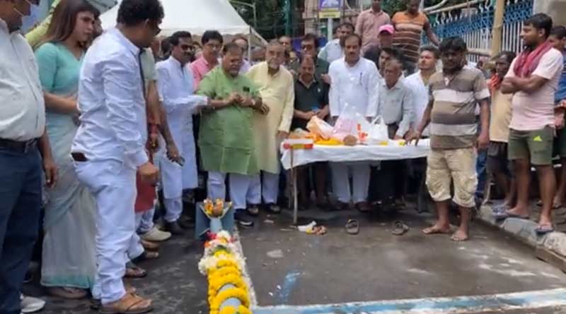 TMC starts preparation for 21st July ceremony at Dharmatala | Sangbad Pratidin