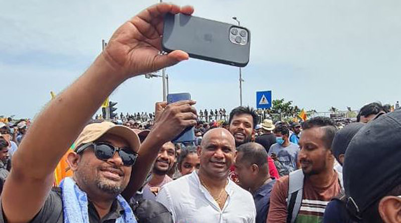 Sanath Jayasuriya joins protest against Sri Lanka president Gotabaya। Sangbad Pratidin