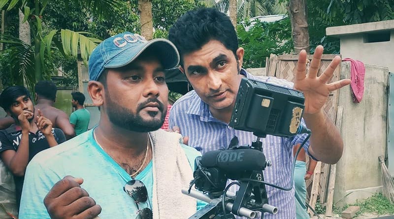 Priyo Chinar Pata Iti Segun director