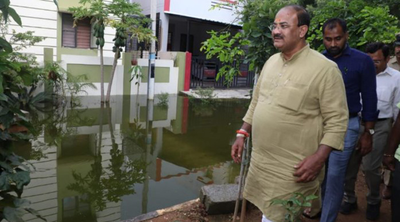 Karnataka BJP MLA Aravind Limbavali Misbehaves with a Woman and Gets Her Detained | Sangbad Pratidin