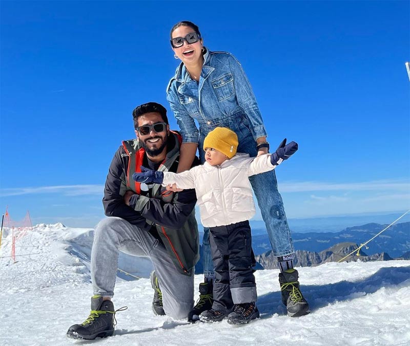 Raj-Subhashree-Yuvaan