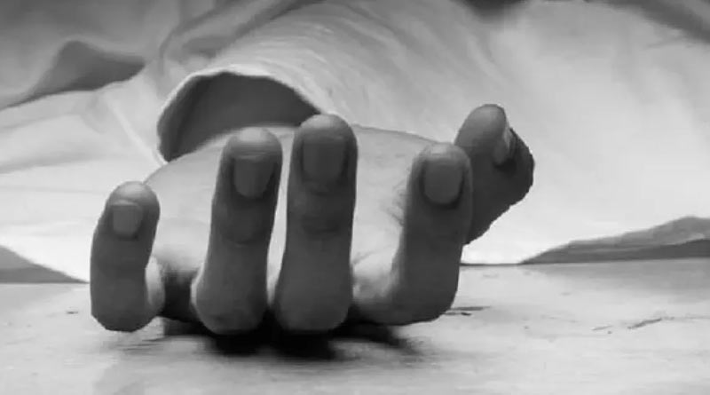 Hanging body of a Ex police officer found in house | Sangbad Pratidin