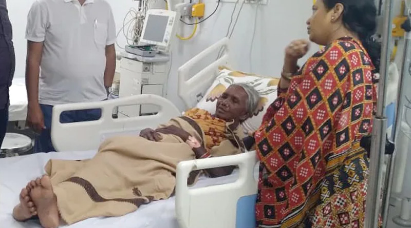 Padmashree awardee forced to dance in Odisha hospital | Sangbad Pratidin
