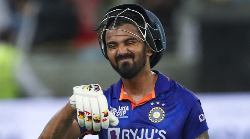 Should I sit then? KL Rahul responds to Virat Kohli question | Sangbad Pratidin