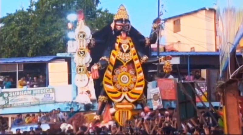 Man dies of electrocution during Kali Puja visarjan at Naihati | Sangbad Pratidin