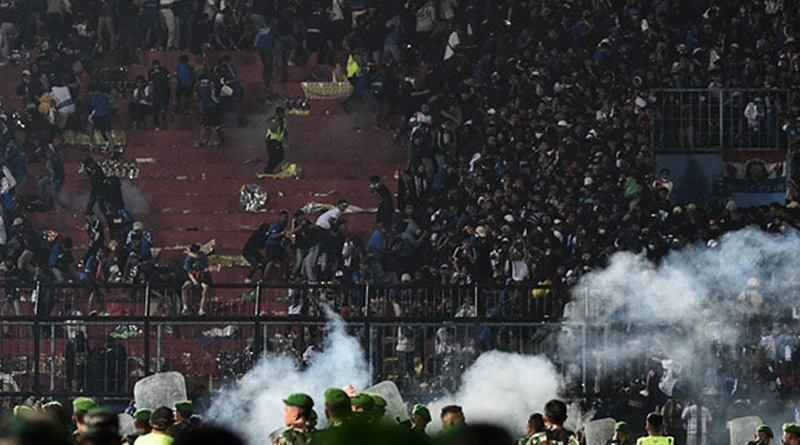 Death toll risen to 174 in Indonesia stampede case, FIFA might sought report | Sangbad Pratidin