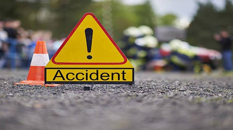 7 Women Killed As Truck Collides Head-On With a Auto In Karnataka | Sangbad Pratidin