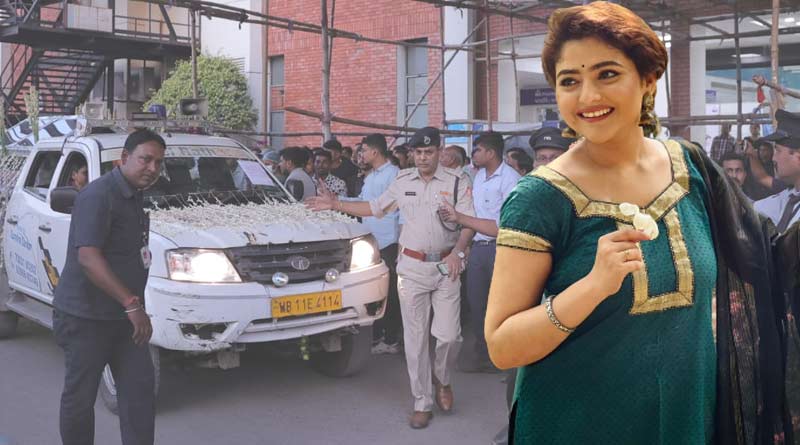 Aindrila Sharma cremated at Keoratala after 20 day long battle | Sangbad Pratidin