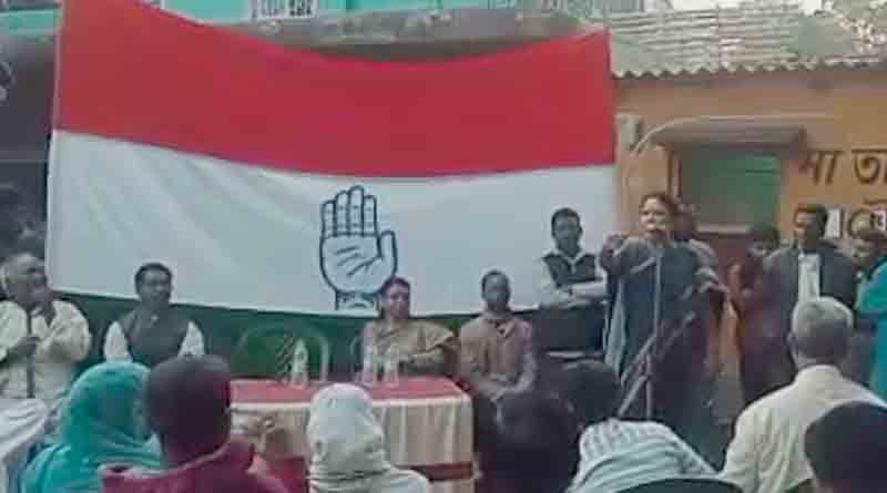 Congress woman leader incites violence against police | Sangbad Pratidin