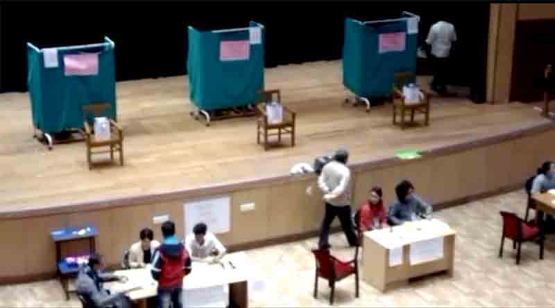 Student Union Election going on in Calcutta Medical College | Sangbad Pratidin
