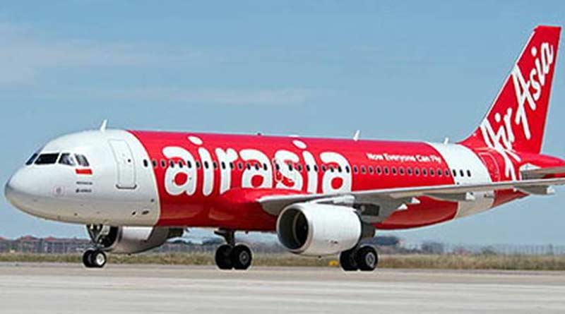 Kolkata-bound AirAsia flight makes emergency landing in Lucknow after collision with bird | Sangbad Pratidin