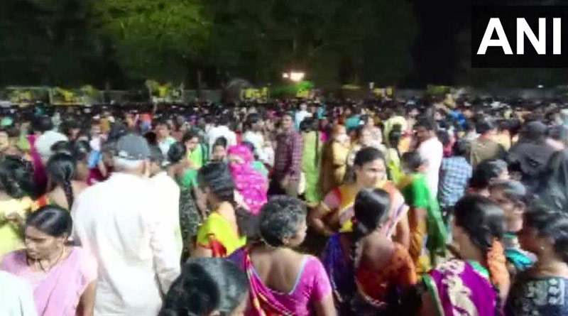 3 people died during a public meeting held by N Chandrababu Naidu in Guntur। Sangbad Pratidin