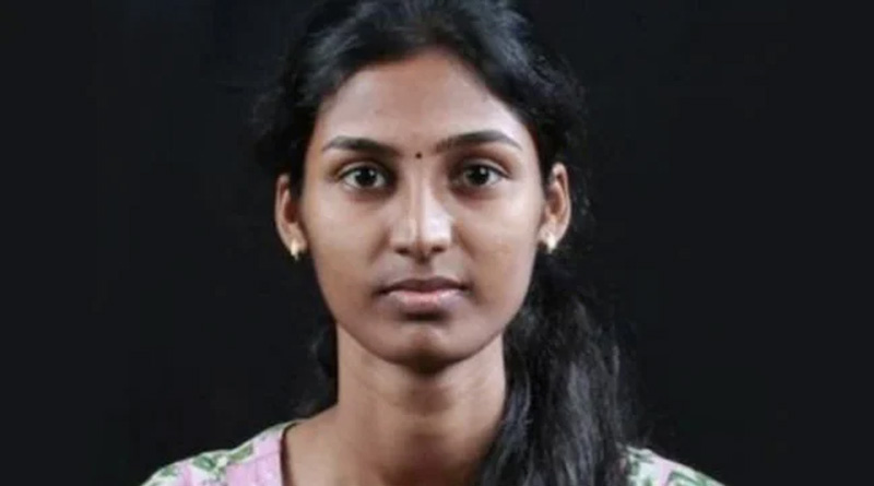 Chennai Woman Run Over By a Truck While Trying To Avoid Pothole | Sangbad Pratidin
