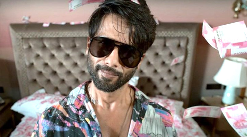 Shahid Kapoor and Vijay Sethupathi shines in typical Raj nd DK show Farzi | Sangbad Pratidin