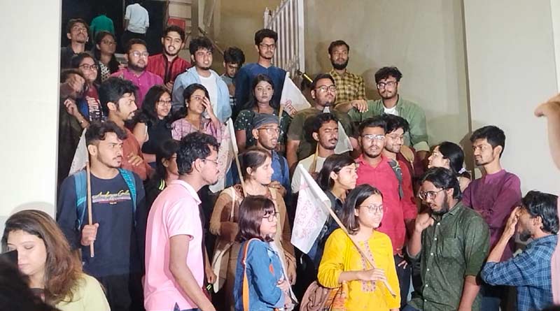 BBC Documentary: Power cut during Narendra Modi's BBC documentary at Presidency University, students started protest | Sangbad Pratidin
