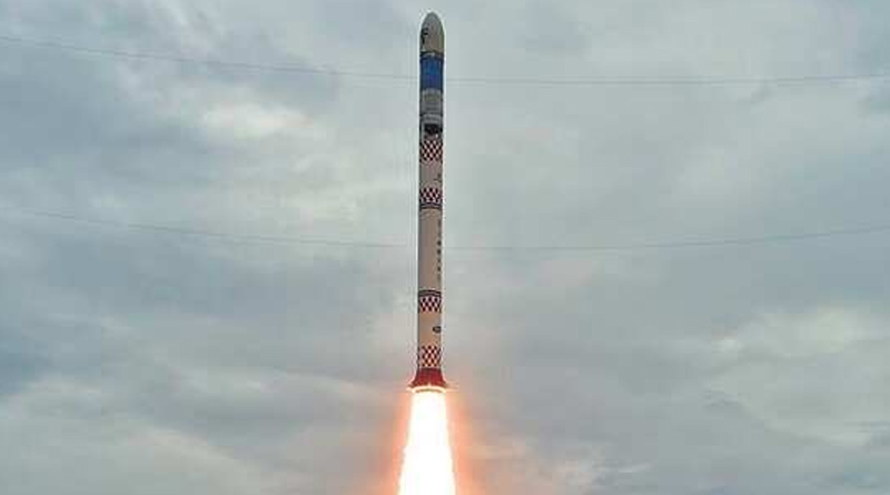 Piece of Chinese rocket plunges to US | Sangbad Pratidin