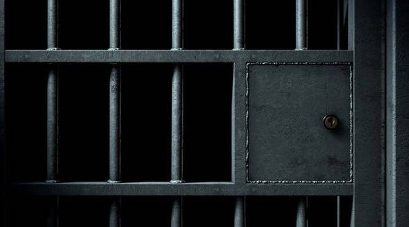 A Bihar jail inmate swallows mobile phone fearing search by constable | Sangbad Pratidin