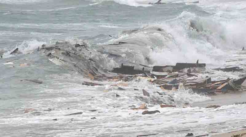 At least 28 Pakistani migrants died near Italy | Sangbad Pratidin