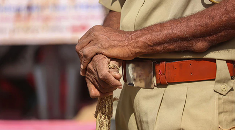 This Jammu and Kashmir Constable Dies Hours After CBI Arrest Over 3,000 Rupees Bribe | Sangbad Pratidin