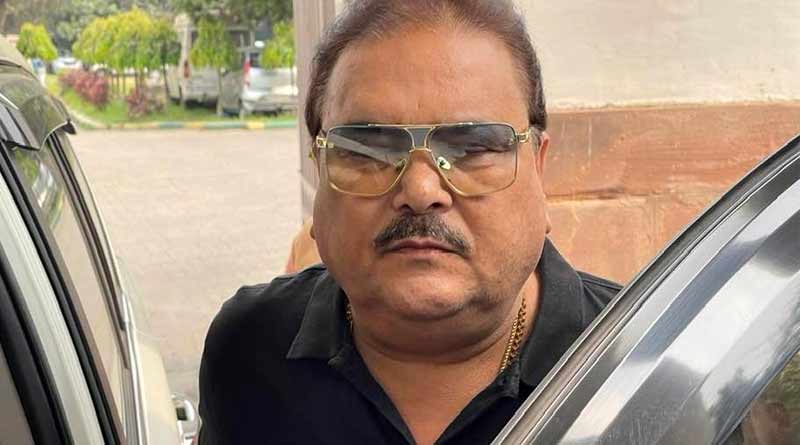 CBI officials reaches TMC MLA Madan Mitra's residence । Sangbad Pratidin