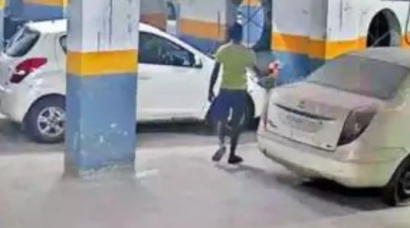 Man gets fired from job, pours acid on 14 cars in Noida | Sangbad Pratidin