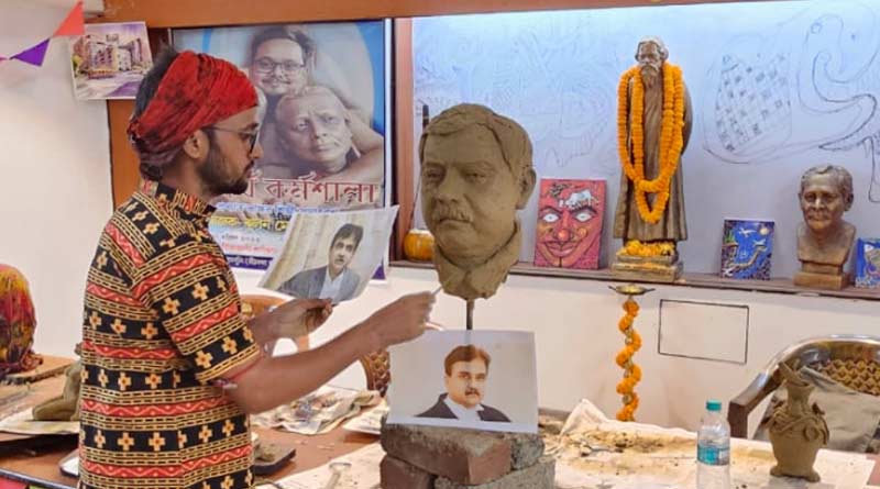 Calcutta HC Justice Abhijit Ganguly's sculpture made by an artist of Bolpur । Sangbad Pratidin