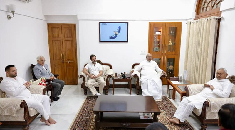 Nitish Kumar could be elected as UPA Convenor, after meeting with Congress Leaders | Sangbad Pratidin