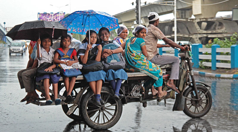 MeT predicts heavy rain in Kolkata and other districts of West Bengal today | Sangbad Pratidin