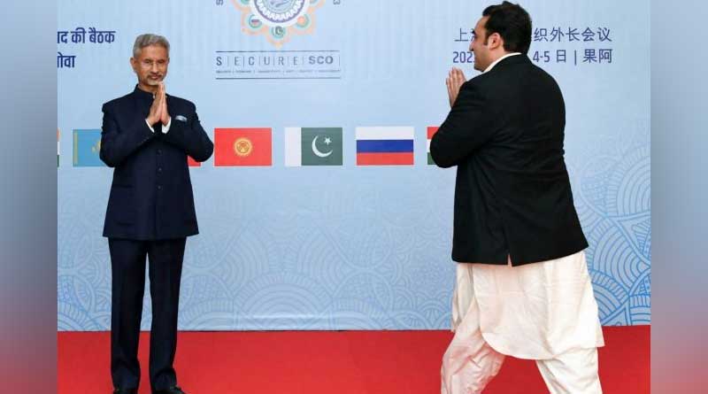 No Handshake, Jaishankar Greets Bhutto-Zardari, Qin, Other SCO Counterparts With Namaste | Sangbad Pratidin