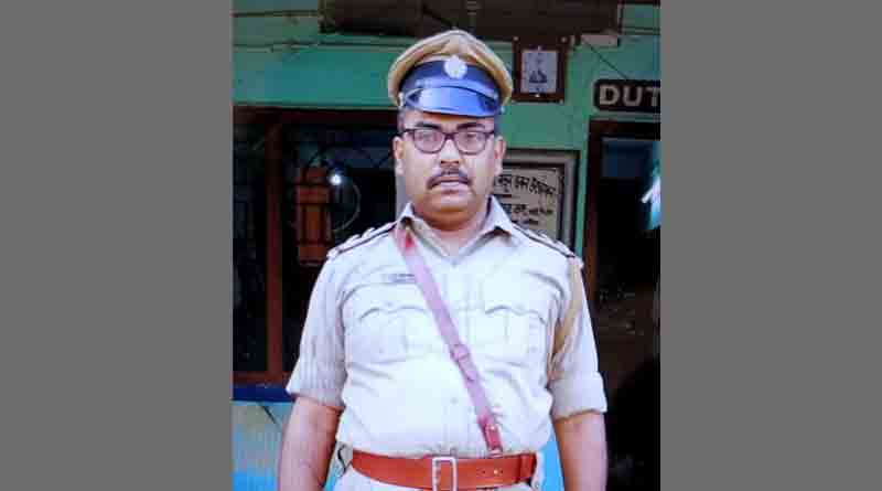 Dead body of SI recovered from room in Nadia | Sangbad Pratidin