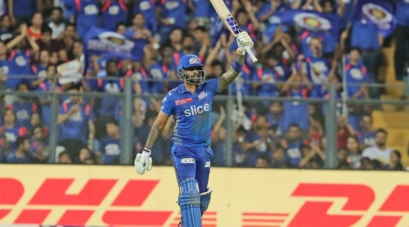 Sunil Gavaskar said Suryakumar Yadav's batting gave him feel of gully cricket । Sangbad Pratidin