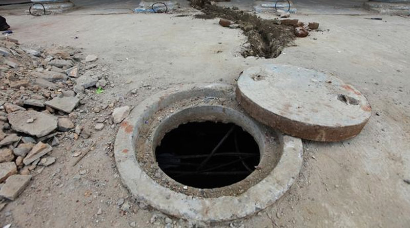 5 Died After Inhaling Toxic Fumes While Cleaning Septic Tank | Sangbad Pratidin