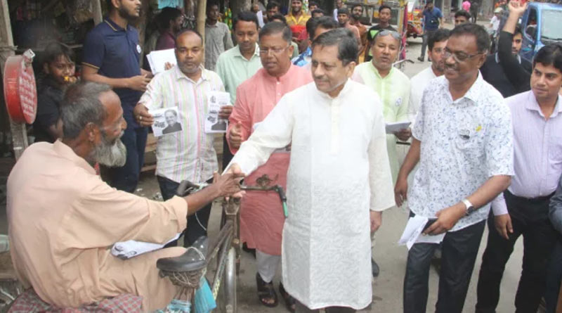 Mayor candidate allegedly asked voters to take pledge by touching Quran to voting him in Bangladesh | Sangbad Pratidin