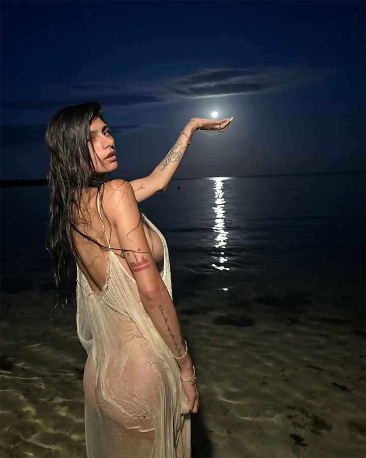 Mia-Khalifa-2