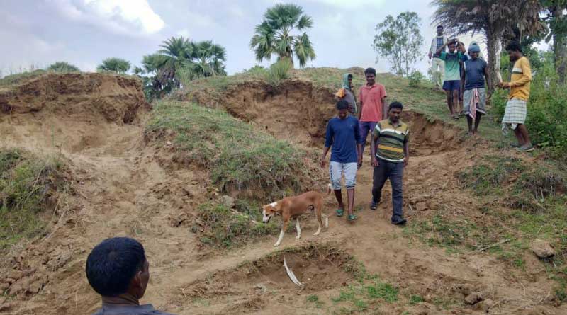 Landslide kills two in Purulia | Sangbad Pratidin
