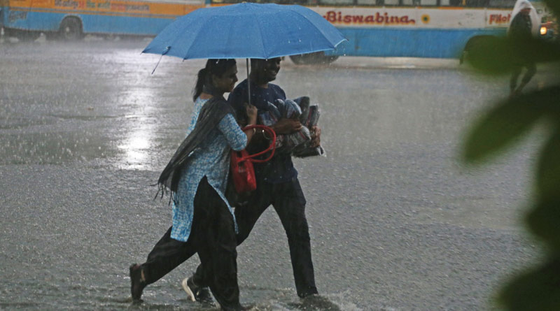 Heavy rainfall in North Bengal, Kolkata likely to face drizzle, says Weather Office | Sangbad Pratidin